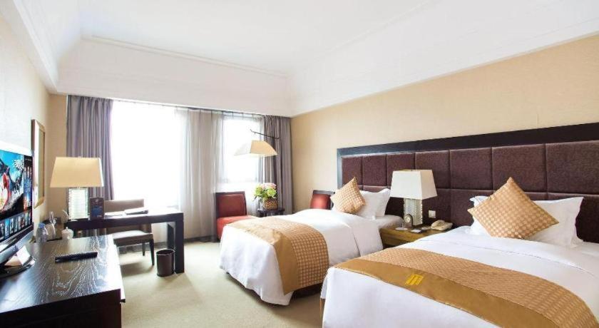 Shenyang Haiyun Jinjiang International Hotel Bagian luar foto