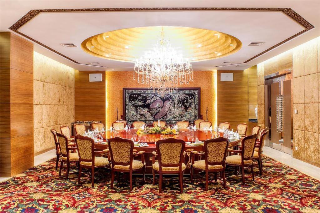 Shenyang Haiyun Jinjiang International Hotel Bagian luar foto